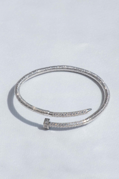 Bangle bracelet