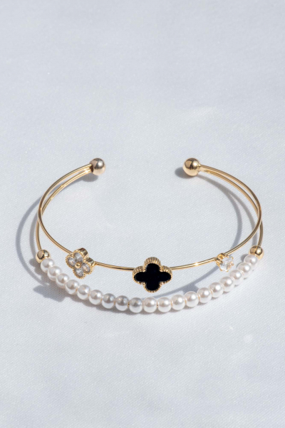 Bangle bracelet